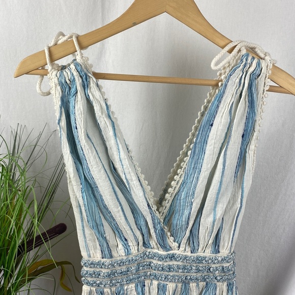 Ziuzn Cream & Blue Striped Sleeveless Maxi Dress OS - Picture 2 of 4